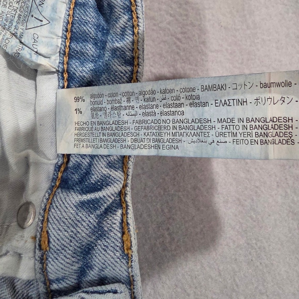 Zara High Waisted Straight Leg Jeans Light Wash Raw Hem Blue Denim Size 6 US 28 - Picture 4 of 7
